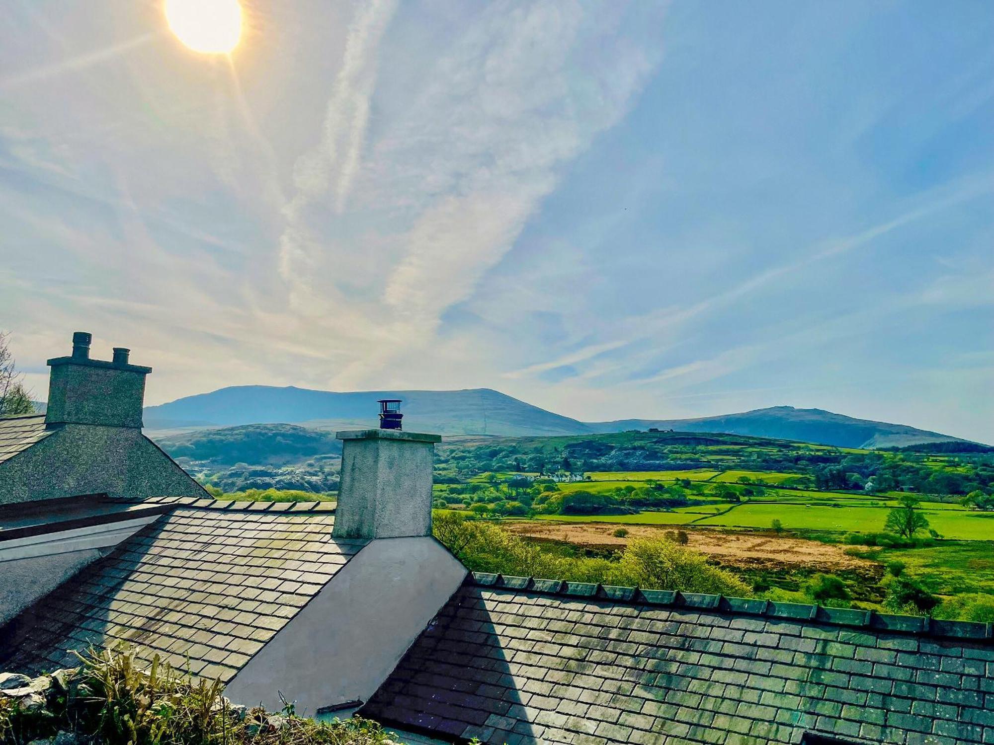 Hyfrydle Cottage Pen-y-groes 外观 照片
